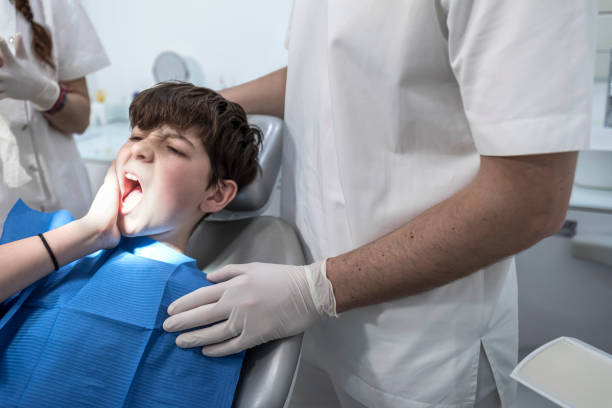 Best Emergency Dentist for Knocked-Out Tooth in Mcgregor, TX